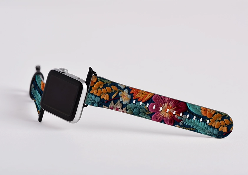 Hoe Valley III Apple Watch Strap Durable Outdoor Option