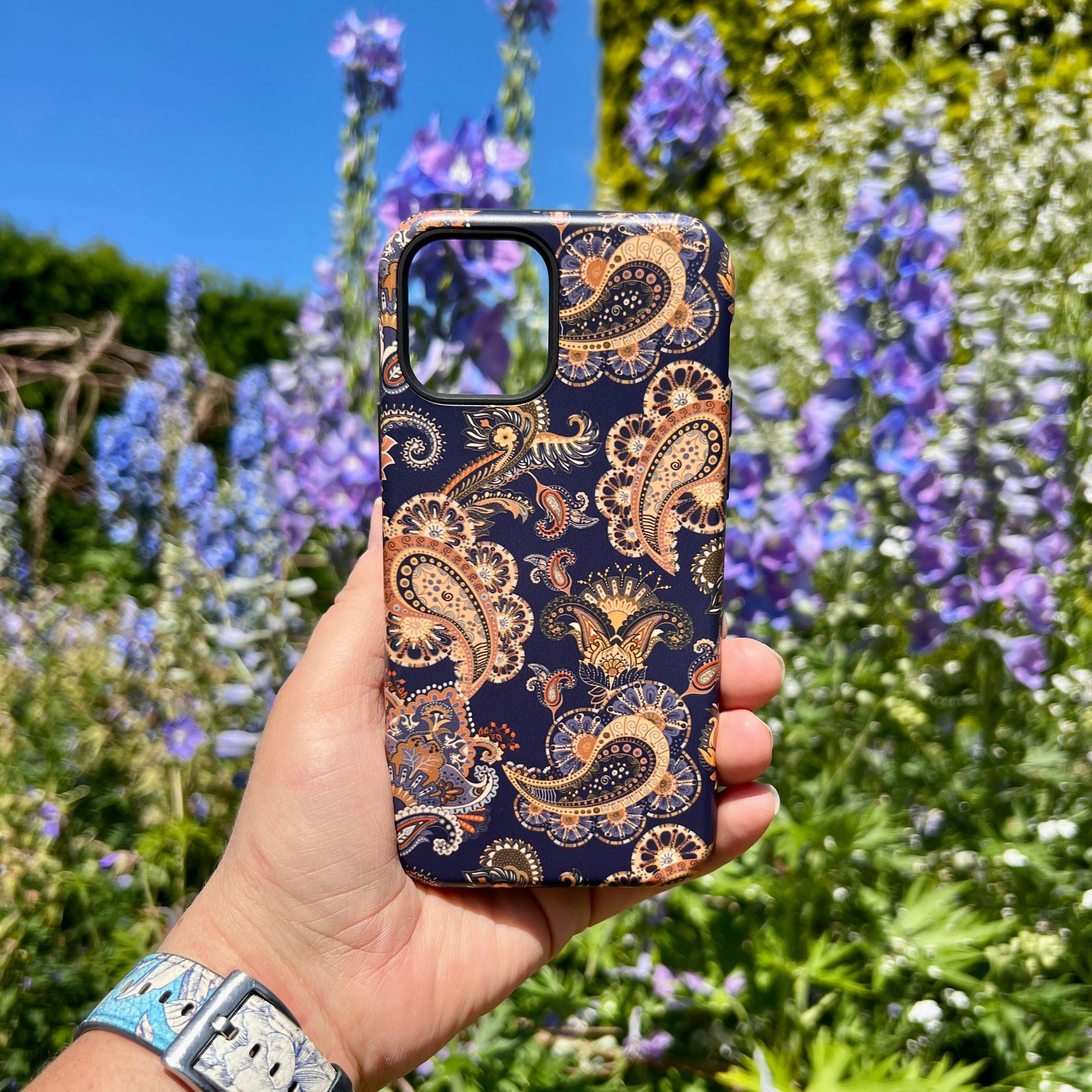 iPhone Tough Case - Bibury Stylish Touch